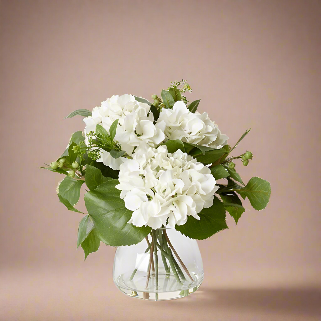 25x25x33cm Elme Living Hydrangea Berry Mix in White